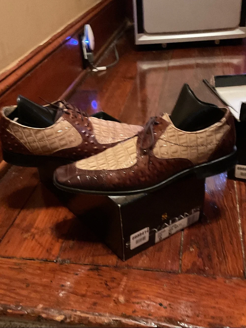 Stacy Adams Brown and Tan Two-Tone Wingtip Oxfords